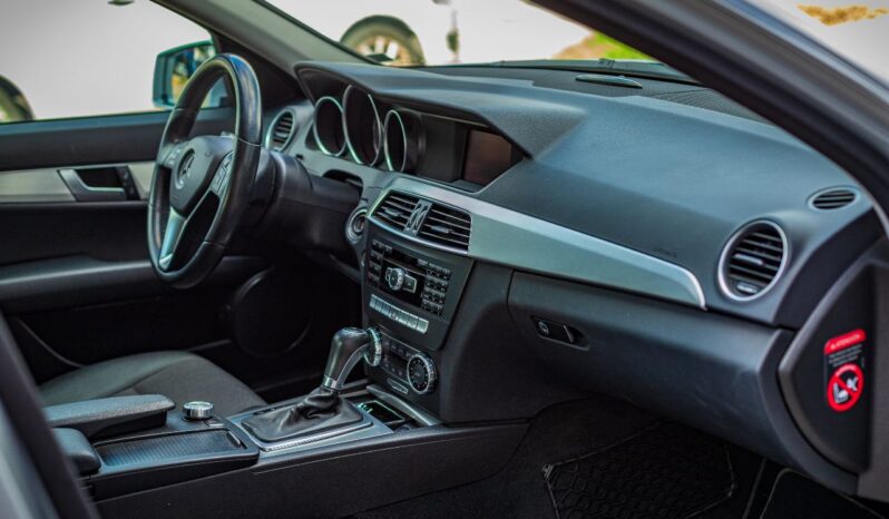Mercedes-benz C250 At Blue Efficient 2012 full