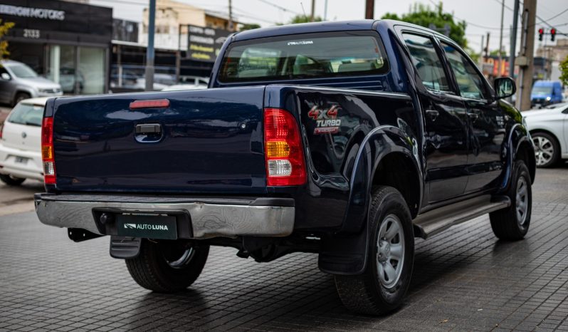 Toyota Hilux Pick-up 3.0 Cd Sr I 171cv 4×4 2011 full