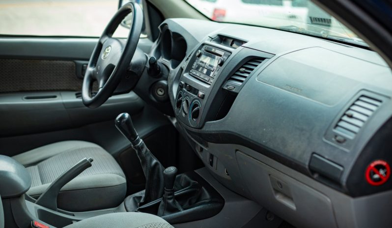 Toyota Hilux Pick-up 3.0 Cd Sr I 171cv 4×4 2011 full