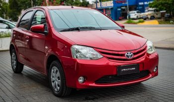 Toyota Etios 1.5 Xs 2016 full